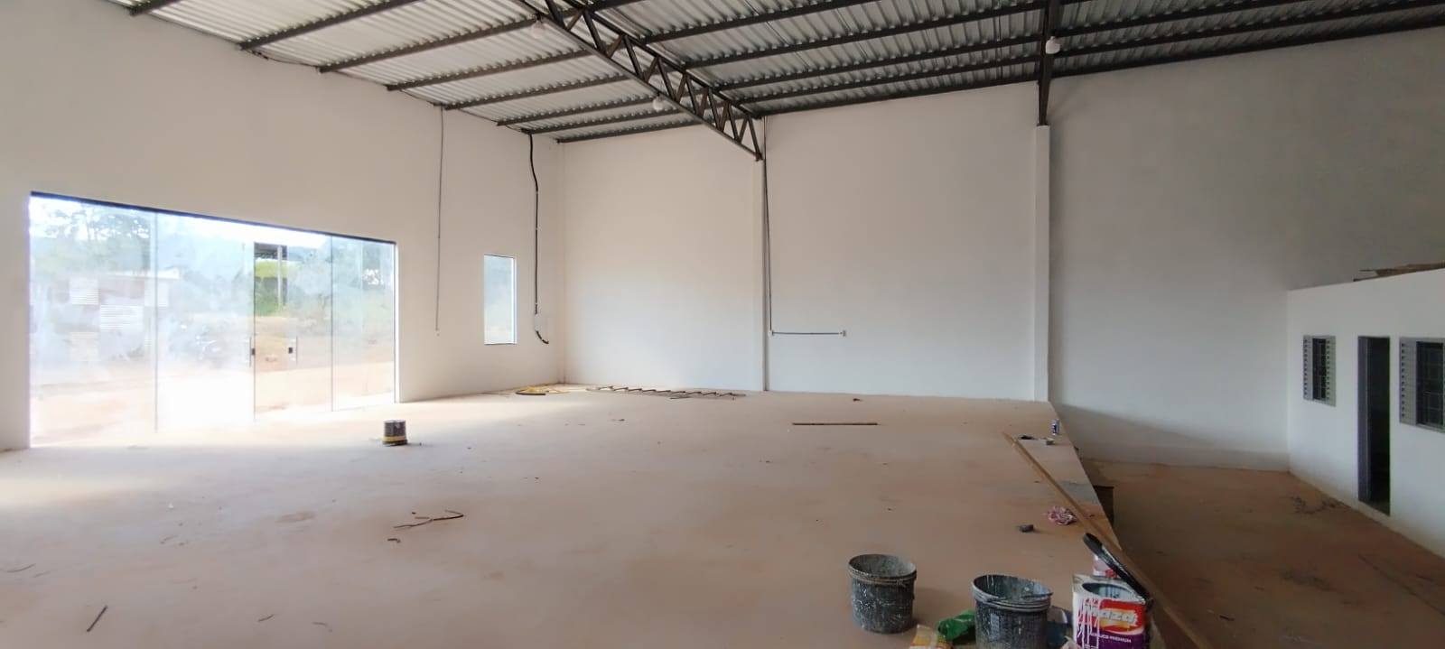 Barracão comercial - 270 m2