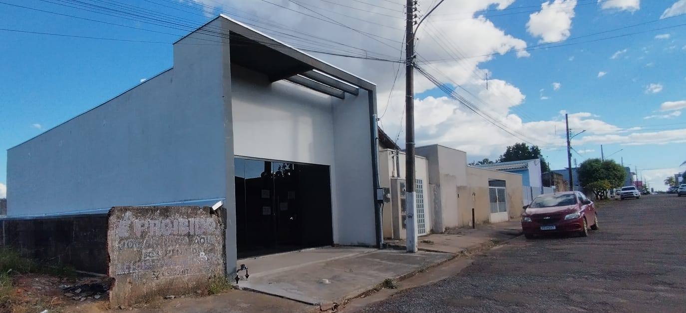 Prédio comercial - 96 m2