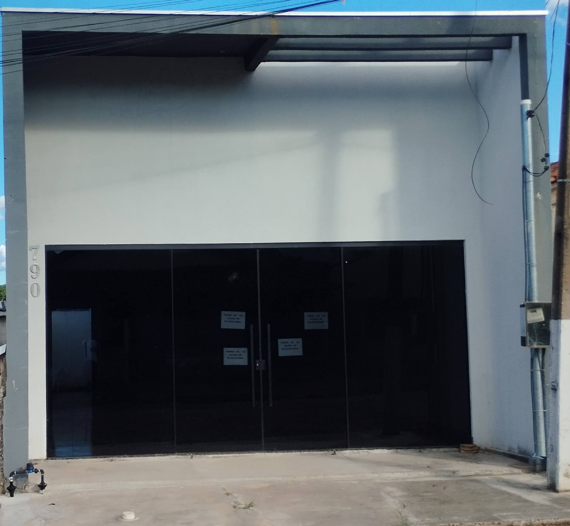 Prédio comercial - 96 m2