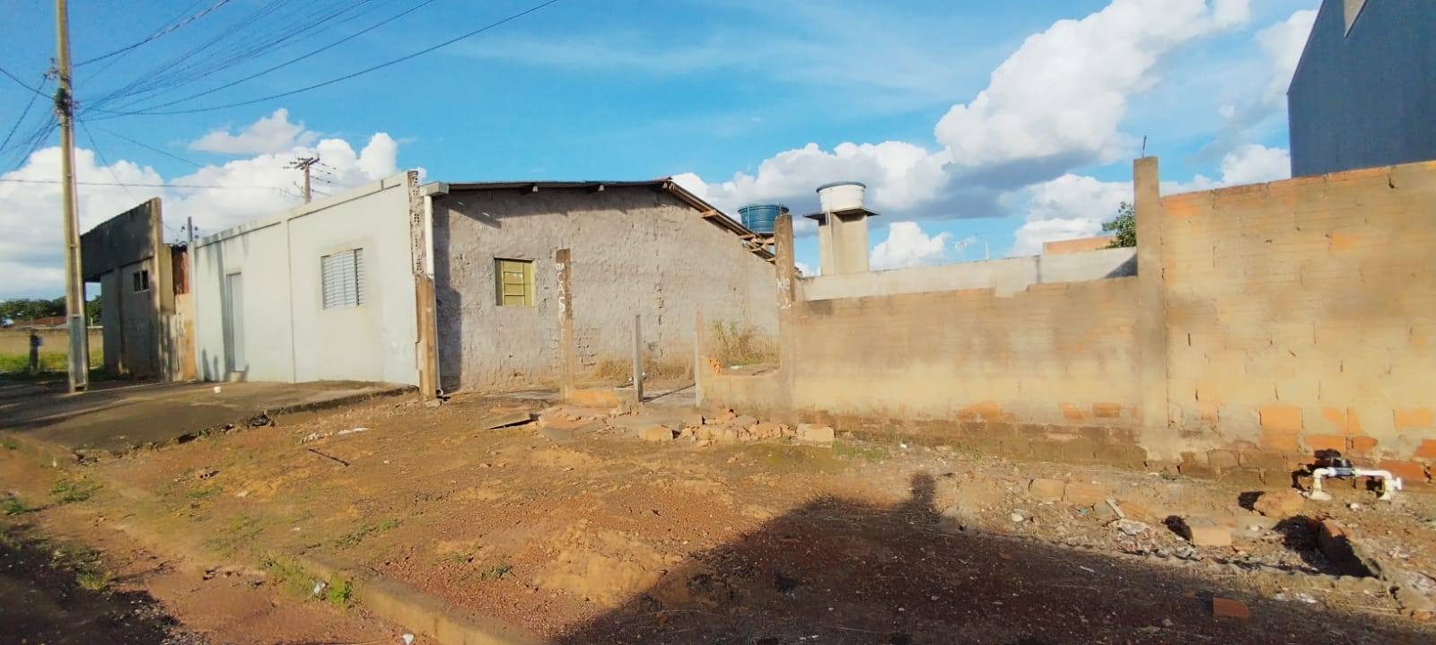 Conjunto prédio comercial/residencial