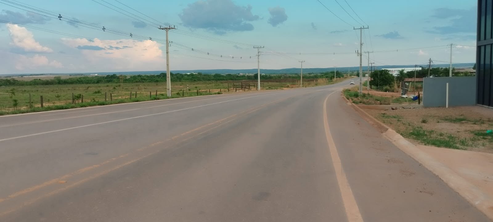 Áreas urbanas - 1.653 m2 / 2.006 m2