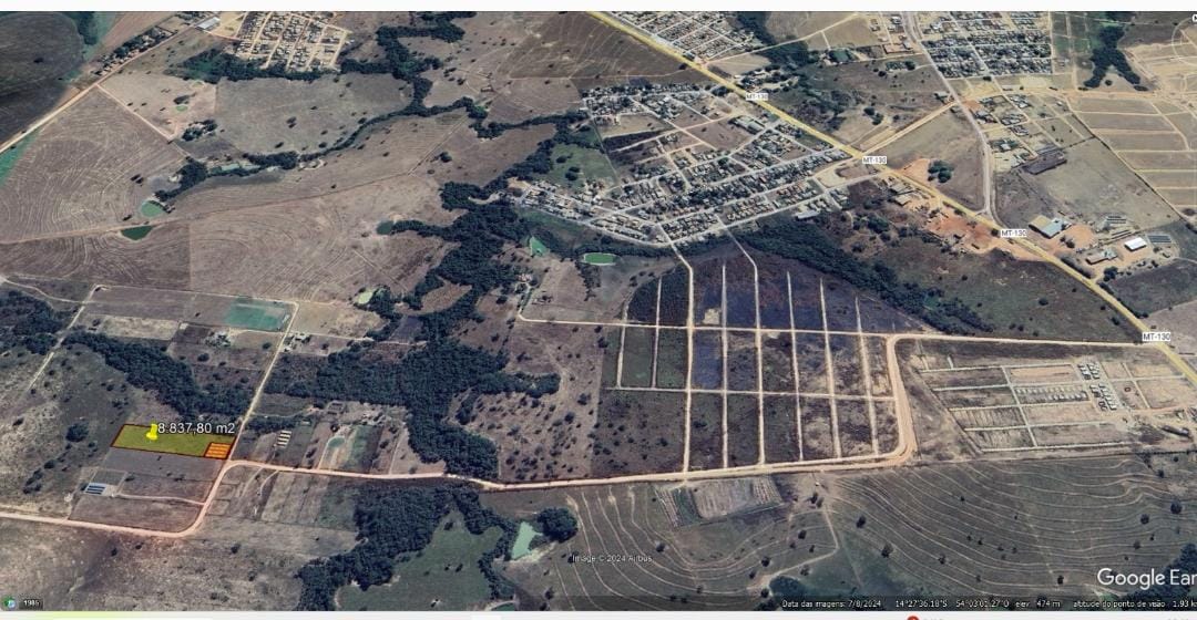 Área urbana - 8.837 m2
